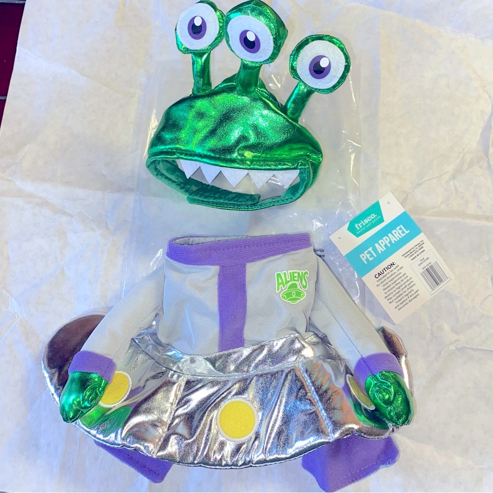 Alien Costume for small dog